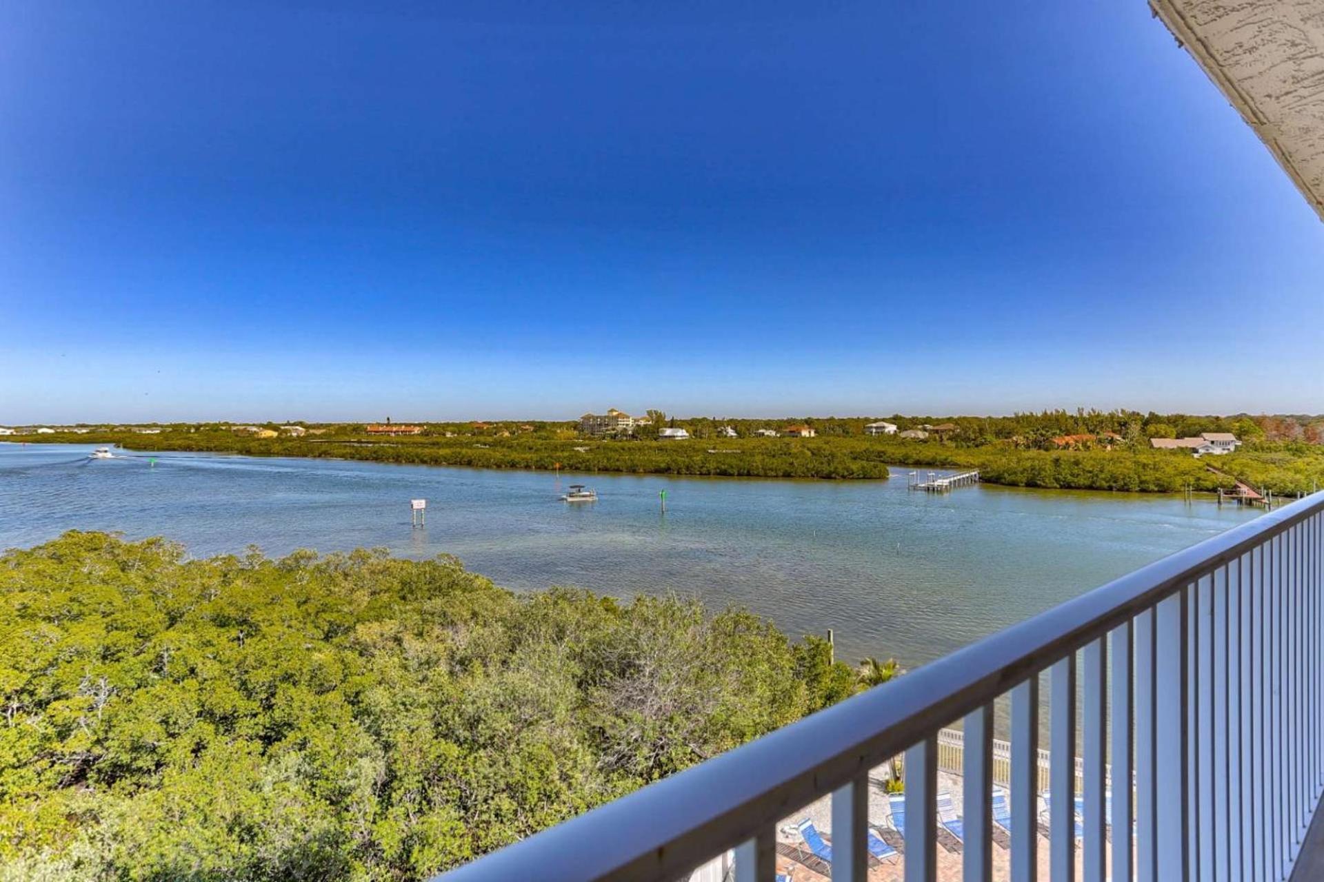 508 Bayshores Yacht & Tennis Club Clearwater Beach Exterior photo