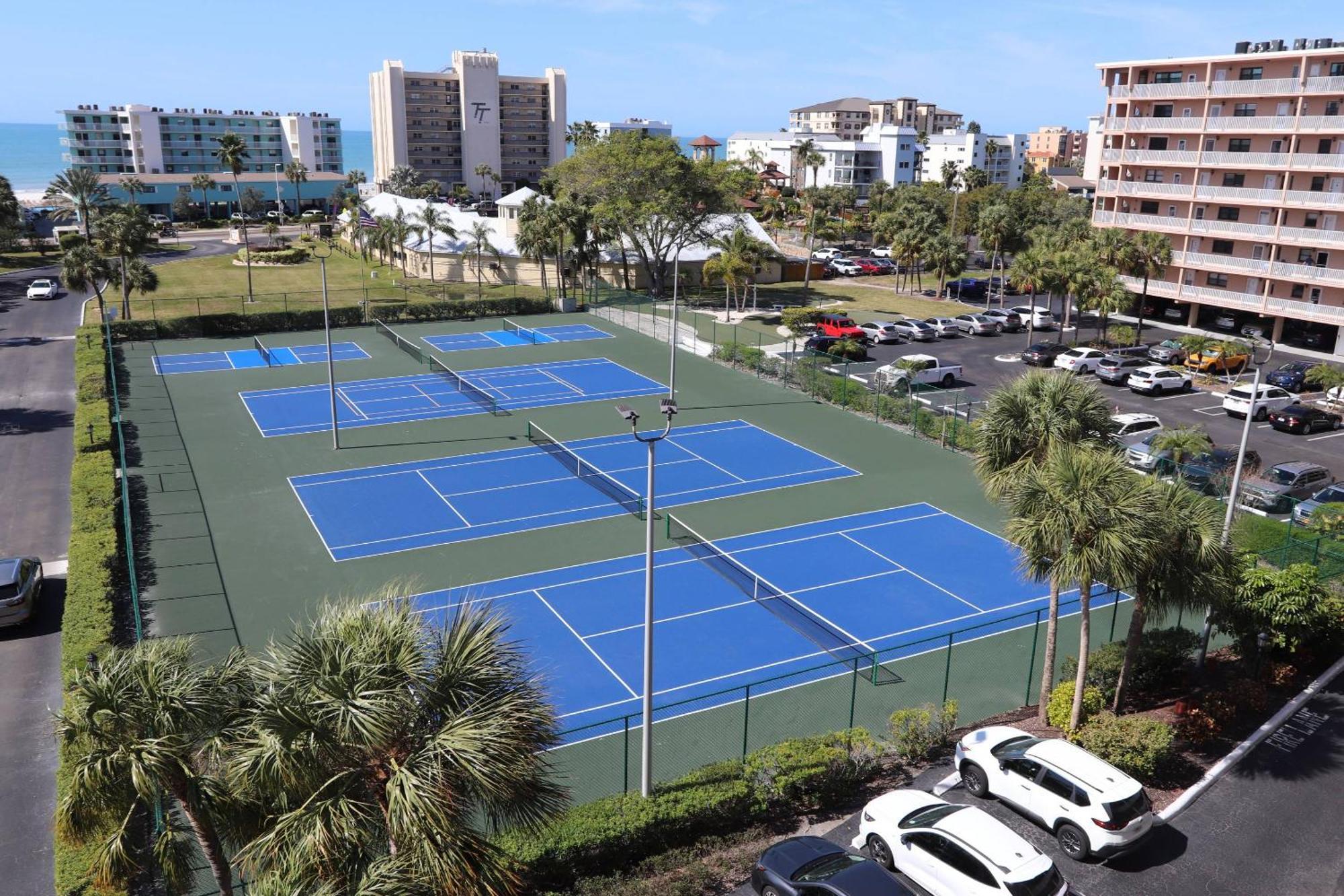 508 Bayshores Yacht & Tennis Club Clearwater Beach Exterior photo